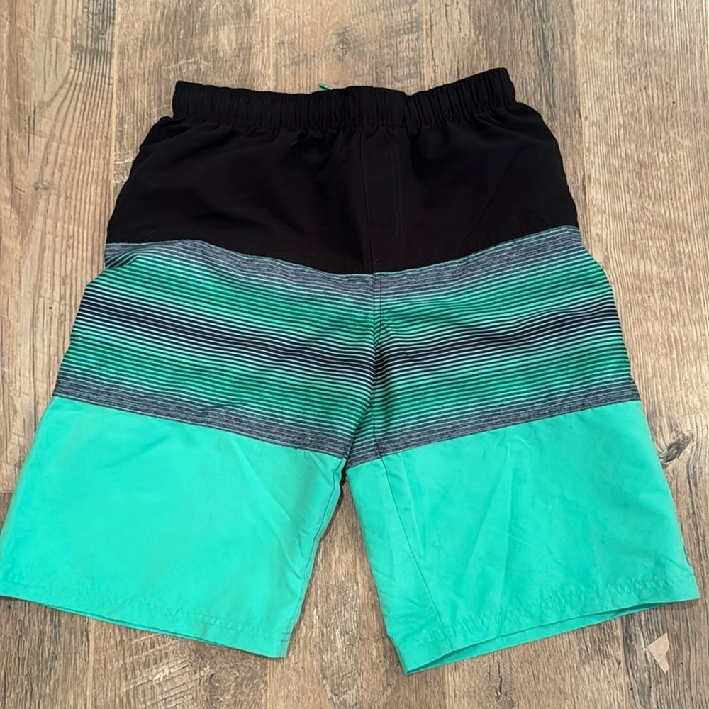 Under Armour Boys Black & Green Swim Trunks Size XL